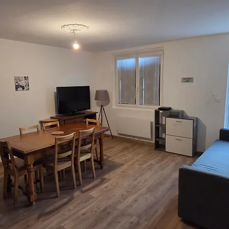Holiday home Maison Proche Bourg Piegut-Pluviers